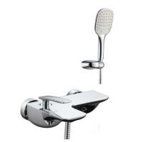Смеситель Lemark Bellario для ванны LM6802C