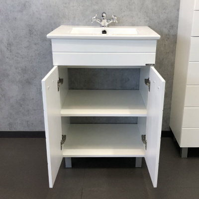 Тумба с раковиной Comforty Модена М 60 белая матовая