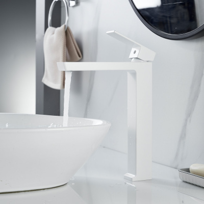 Смеситель для раковины высокий Rose R18C R1811C-1 белый