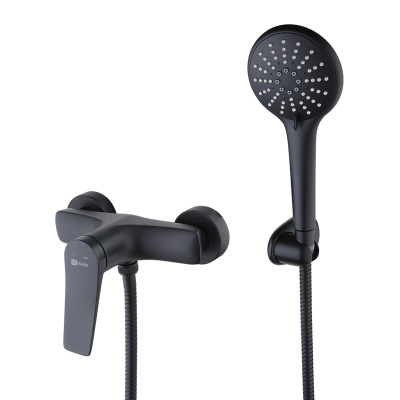 Смеситель для ванныа Lemark Bronx LM3703BL